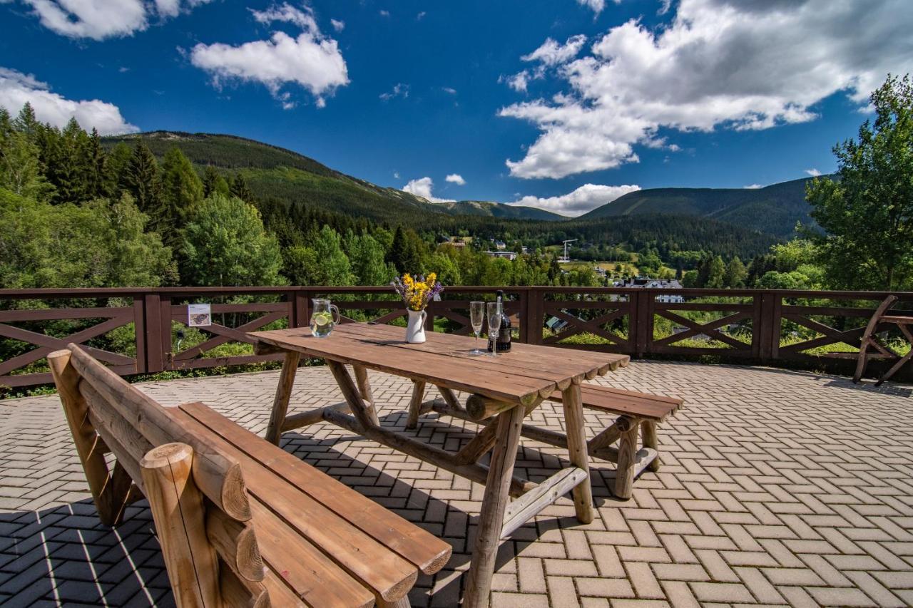 Hotel Minerva Špindlerŭv Mlýn Esterno foto
