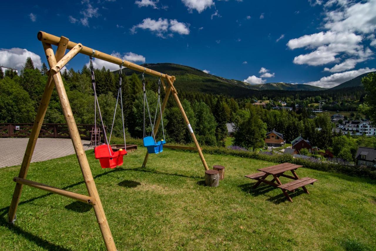Hotel Minerva Špindlerŭv Mlýn Esterno foto