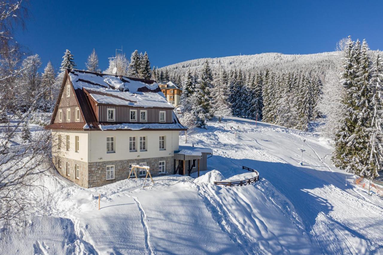 Hotel Minerva Špindlerŭv Mlýn Esterno foto